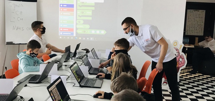 Koduj z Gigantami. Warsztaty programowania