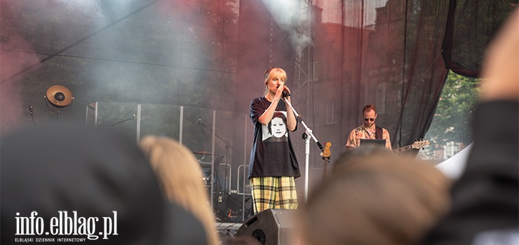 Sarsa oczarowała elblążan głosem. Zobacz zdjęcia z koncertu wokalistki