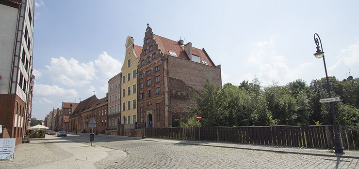 Przez dziesiątki lat nie zrealizowano budowy archiwum miejskiego. Miasto sprzeda działkę przy Św. Ducha?