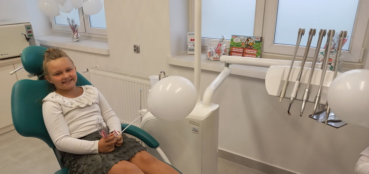 SP14 ma nowy gabinet stomatologiczny. Prezydent Wróblewski: Teraz nasze dzieci będą miały jeszcze lepszą opiekę