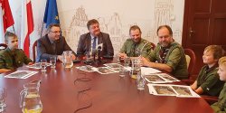 W Elblgu mamy 82 pomniki przyrody. Harcerze sprawdz, w jakim s stanie