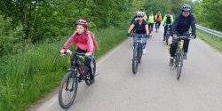 Rowerami w kierunku Tolkmicka i Kadyn