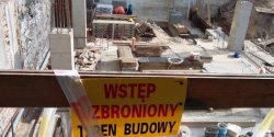 Trwa rozbudowa teatru i przygotowania do premiery. Jakie zmiany przechodzi elbl�ska plac�wka kultury?