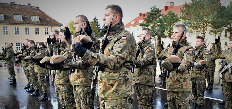 Przysięga wojskowa to wyraz patriotyzmu, oddania i zobowiązania wobec Ojczyzny i Narodu Polskiego