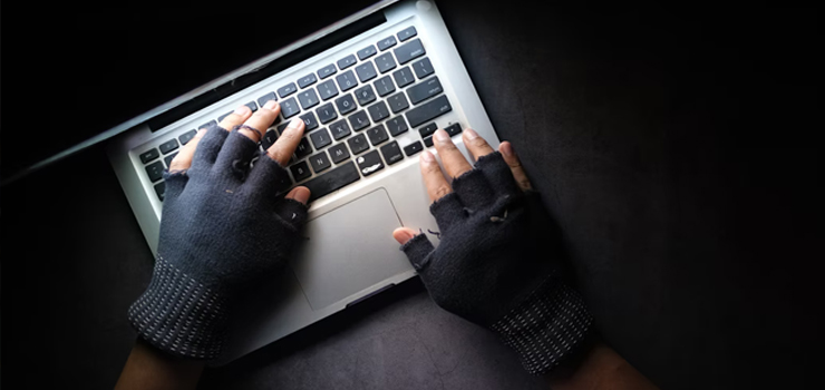 Cyberoszuci – jak si przed nimi uchroni