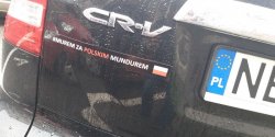 #MuremZaPolskimMundurem. Policjanci z Warmii i Mazur wspieraj� koleg�w na granicy