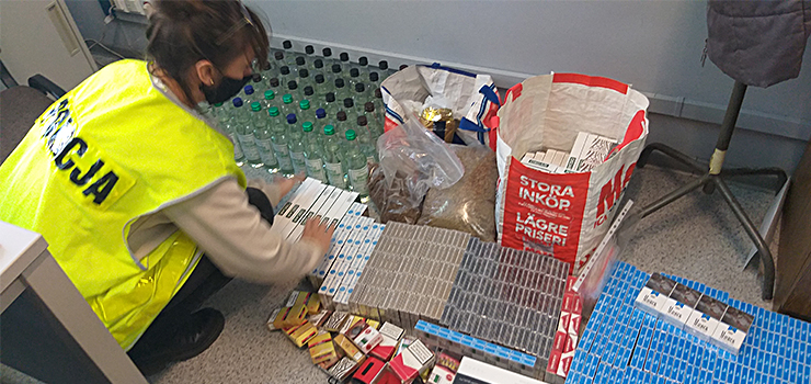 60-latka sprzedawała papierosy bez akcyzy oraz 27 litrów spirytusu