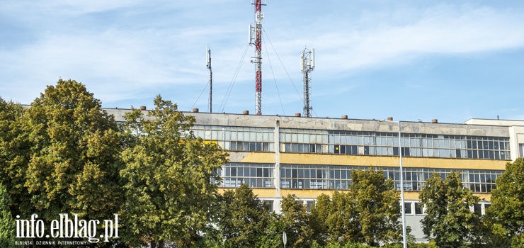 Za czwartym podejciem znalaz si kupiec. Miasto sprzedao pitro w dawnym Plastyku