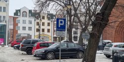 Radny o Placu Katedralnym: Powinni�my co� zrobi�. Tam panuje ju� wolna amerykanka