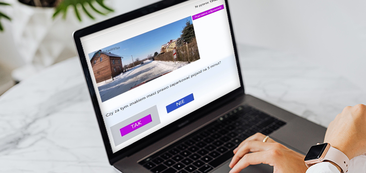 Błędne pytania w egzaminie na prawo jazdy. Celowa zamiana odpowiedzi?