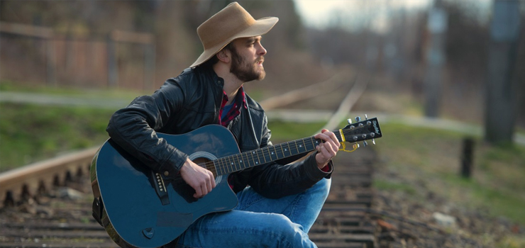 Krzysztof Salawa: Już tak mam, że puszczony wolno, odlatuję jak latawiec