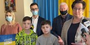 Lewica chce wprowadzić „zieloną kartę” dla uchodźców z Ukrainy. „Mieliby prawo do pracy i dostęp do służby zdrowia”