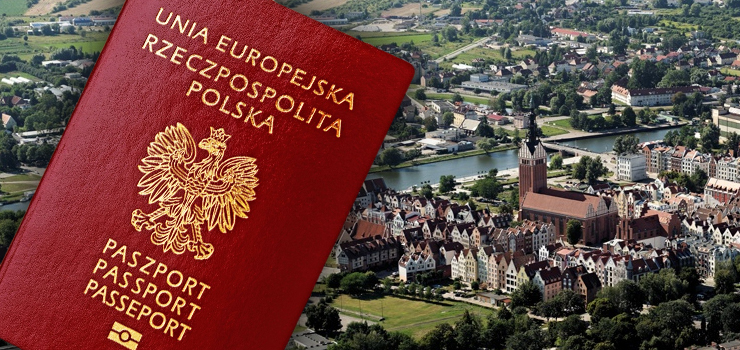 Elblążanie ruszyli po paszporty. "Kolejka ustawia się już 2 godziny przed otwarciem urzędu"