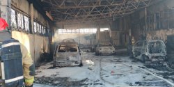 Po�ar warsztatu samochodowego przy D�bowej
