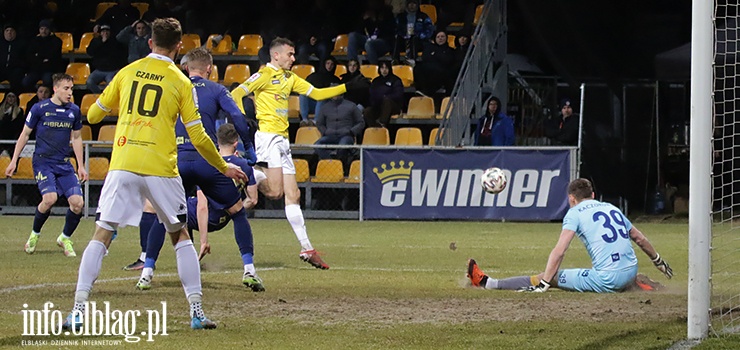 Olimpia wciąż bez zwycięstwa. Stal wywozi z Elbląga 3 punkty