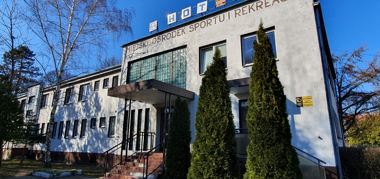 Uchodźcy z Ukrainy znaleźli schronienie w hotelu przy ul. Brzeskiej. Wojewoda: "Przygotowujemy się na różne scenariusze"