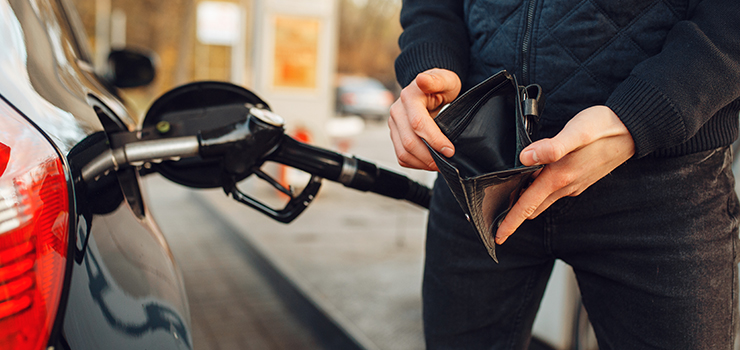 Kierowcy mają coraz więcej wydatków. Jak sobie z nimi poradzić?