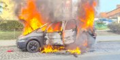 Traugutta: Pożar samochodu. Kierowcy udało się w porę uciec