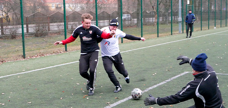Futbolowa wiosna w lidze MOSiR