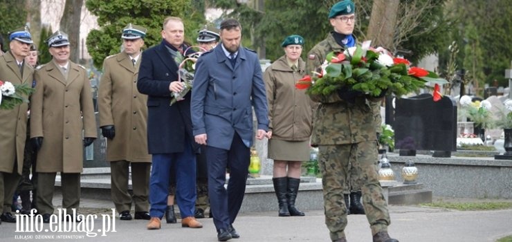 12 lat od Katastrofy Smoleńskiej."W jednej chwili odeszli od nas ludzie, którzy z wielkim zaangażowaniem służyli Polsce"