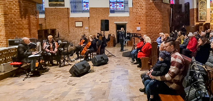 Sukces koncertu zespołu Religion. Łukasz Gesek: To autorski projekt elbląskich muzyków grających muzykę "uwielbieniową"