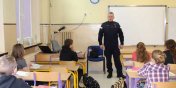 Elblg: Spotkania policjanta z uczniami - bezpieczestwo w internetowej sieci