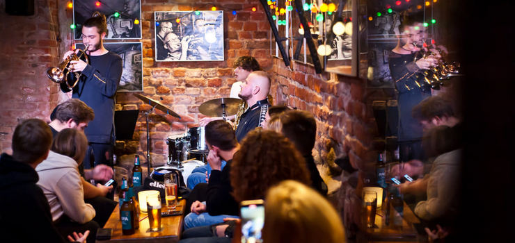 Wielkanocna jazz jam session w Krypcie