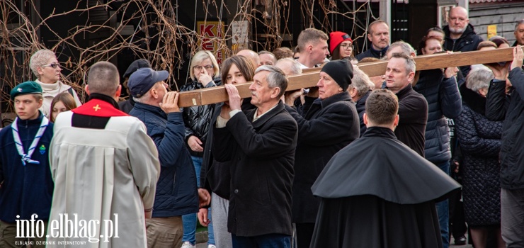 Droga Krzyowa w Elblgu. Wierni przeszli ulicami miasta - zobacz zdjcia