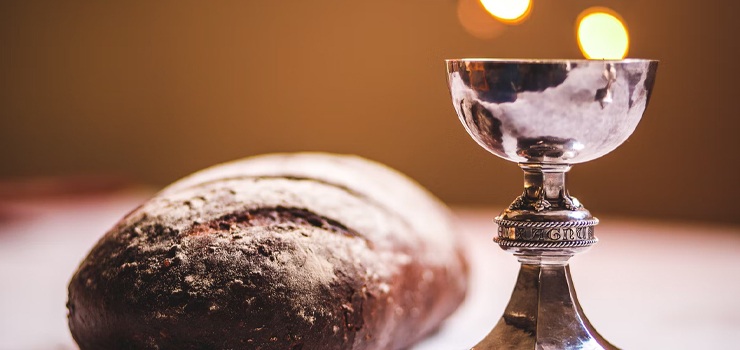 Komunia na kredyt – co czwarty rodzic wyprawi przyjęcie za pożyczone pieniądze