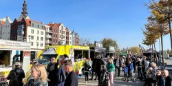 Trwa Festiwal Food Truckw. "Zainteresowanie przeroso nasze oczekiwania" - zobacz zdjcia