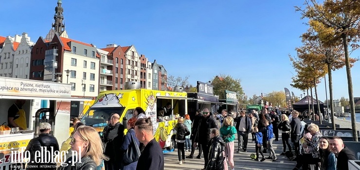 Trwa Festiwal Food Truckw. "Zainteresowanie przeroso nasze oczekiwania" - zobacz zdjcia