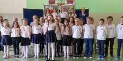 Wzi�li udzia� w uroczystym Sejmiku Uczniowskim