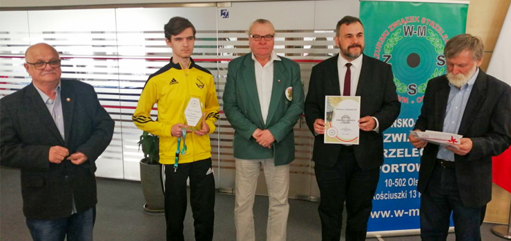 Elbląski strzelec sportowy wyróżniony na szczeblu wojewódzkim