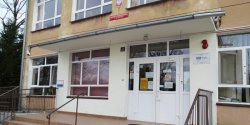 Szkoła Podstawowa w Błudowie – sentymenty czy dobro dzieci i ekonomia?