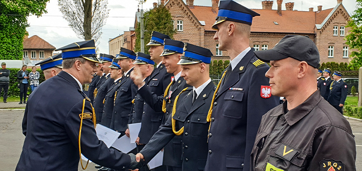Powiatowe obchody Dnia Strażaka. Nagrody, awanse i podziękowania za ciężką służbę
