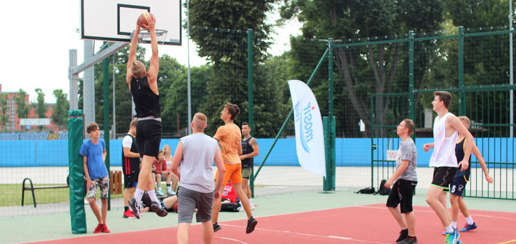 Turniej streetballa na Kalbarze