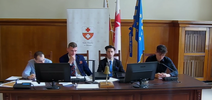 Elbląg: Młodzi radni zainaugurowali kolejną kadencję. "Razem możemy zmieniać miasto na lepsze"