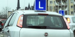Kursant jecha� zbyt szybko - mandat dosta�… instruktor