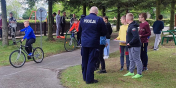 Egzamin na kart rowerow pod okiem policjantw