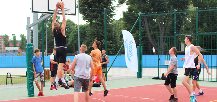 Turniej streetballa na Kalbarze