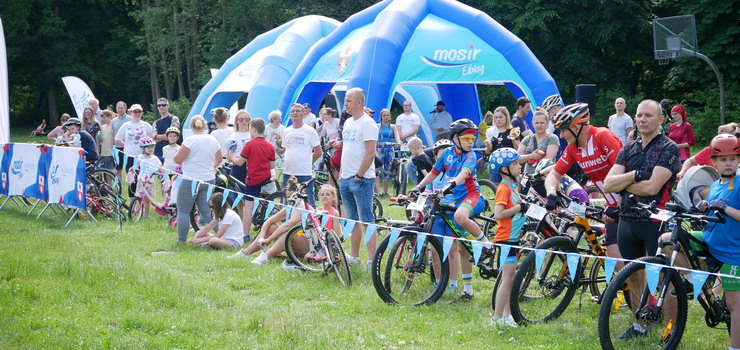 Bażantarnia pełna rowerów