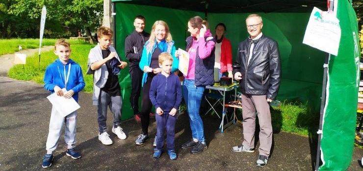 Rodzinne Gry Parkowe na orientację w Parku Modrzewie