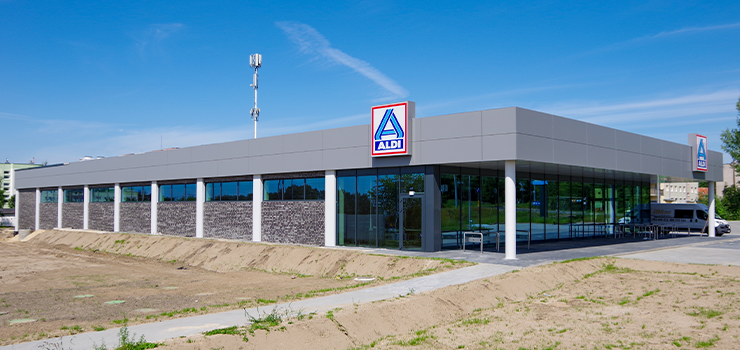 Budowa Aldi na ukończeniu. Na kiedy zaplanowano otwarcie?