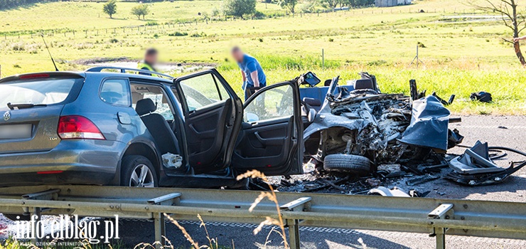 Tragedia na drodze S22 węzeł Młynary. Nie żyją 4 osoby - Aktualizacja