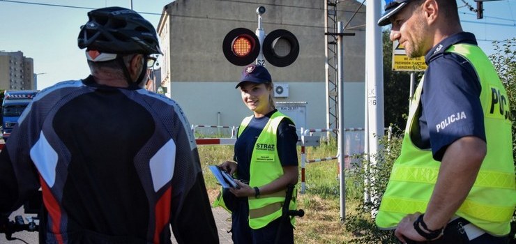 „Bezpieczny piątek" -  w trosce o bezpieczeństwo na przejazdach kolejowych