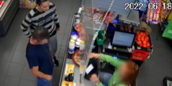 Elbl�g: Policjanci ustalaj� to�samo�� wskazanej na zdj�ciu pary