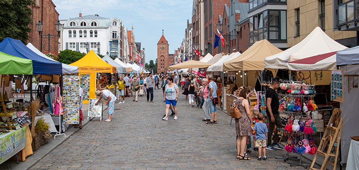 XVI Elbląskie Święto Chleba. Trwa Jarmark produktów regionalnych (zobacz zdjęcia)