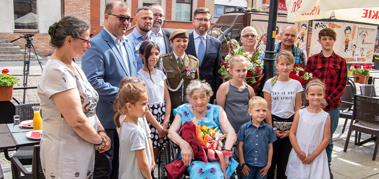 Walczyła w Powstaniu Warszawskim, od 60 lat mieszka w Elblągu. Za nami 90 urodziny Ludwiki Mendelskiej