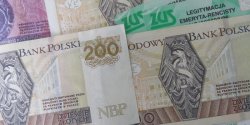 W czwartek kolejna wyp�ata czternastych emerytur