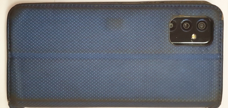 Znaleziono telefon Samsung